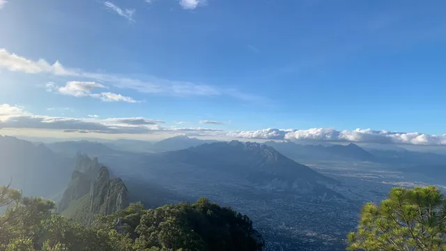 Copete de las Águilas